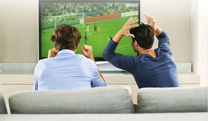 Cách bảo vệ não bộ khi thức khuya liên tục để xem World Cup- Ảnh 1.