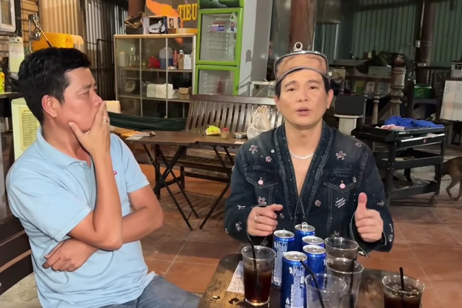 Nam ca sĩ sống lay lắt, được NSƯT Vũ Linh cưu mang: 20 năm quay lại mua luôn căn nhà- Ảnh 1.