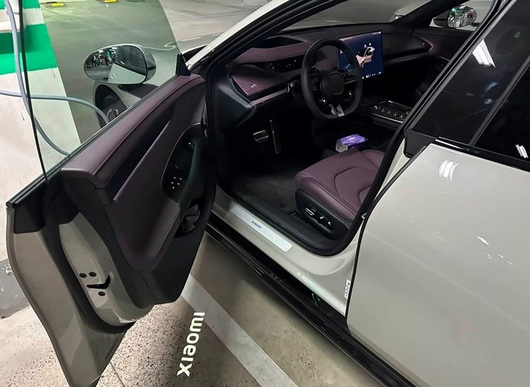 Kẹp gãy tay khách hàng, Xiaomi “an ủi” bằng 1000 điểm thưởng chỉ đủ mua cục sạc: Pha xử lý khiến nhiều người cạn lời- Ảnh 2.