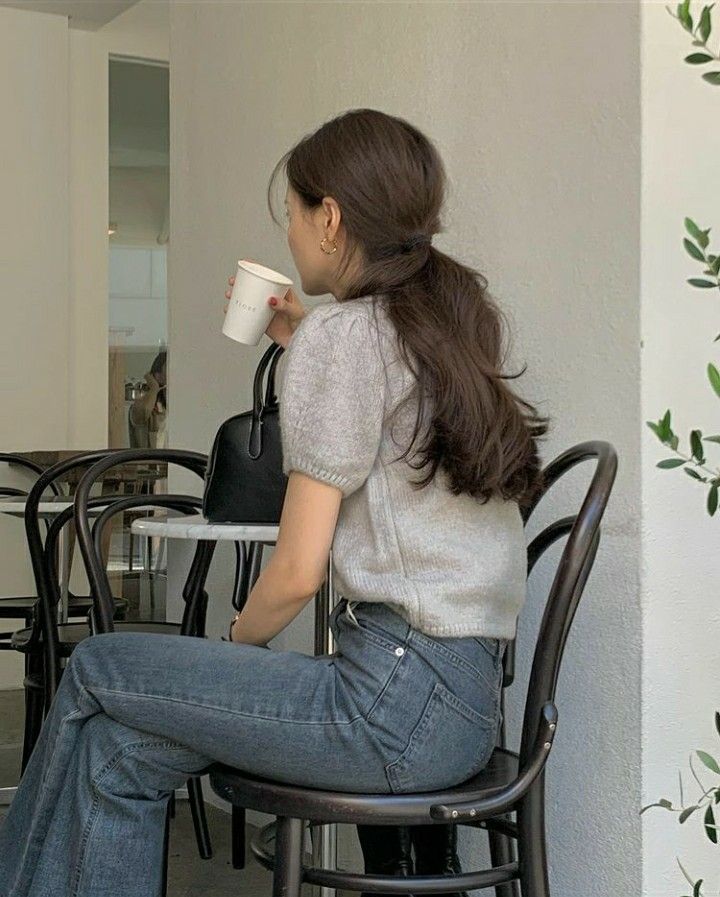 Nếu nghỉ việc ngày mai, bạn đủ tiền sống trong bao lâu? - Ảnh 1.