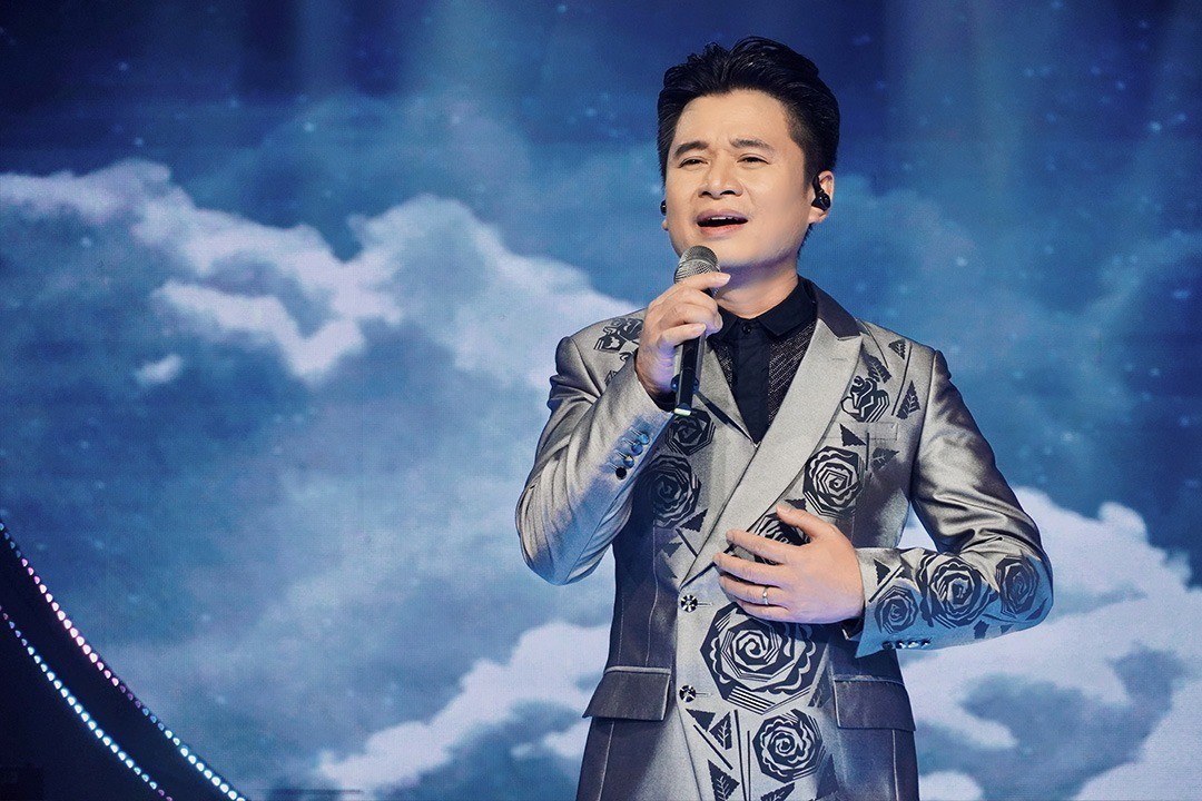 Việt Nam duy nhất vợ chồng nghệ sĩ là Giám đốc Nhà hát quyền lực, được phong tặng NSND giọng hát cả nước công nhận - Ảnh 4.