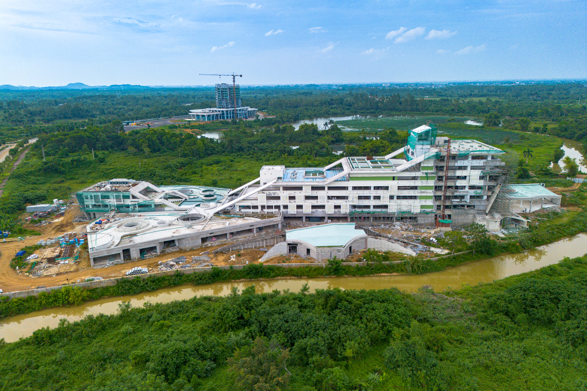 Bất ngờ trước diện mạo mới của đại học rộng nhất Việt Nam trên khu đất rộng gấp đôi hồ Tây, nơi sắp đón hơn 17.000 sinh viên - Ảnh 7.