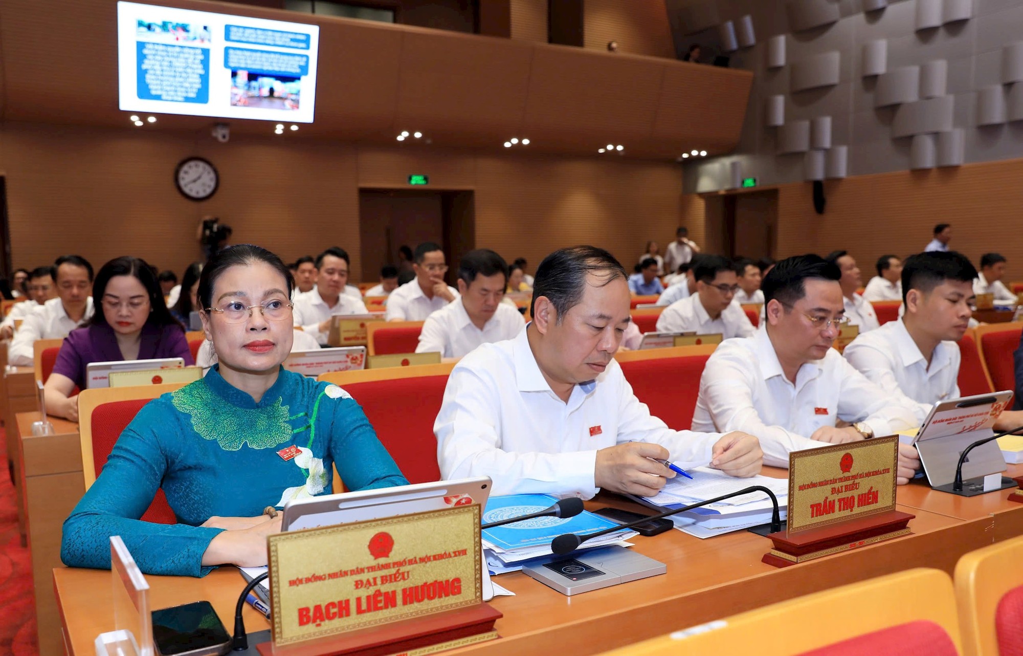 Hà Nội chốt các ngành nghề được phép kinh doanh về ban đêm- Ảnh 1.