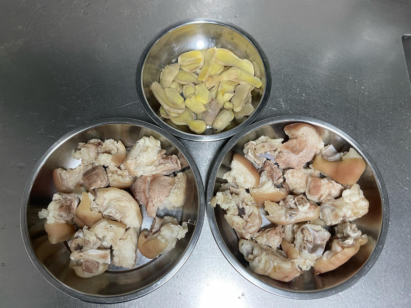 Phụ nữ muốn chống lão hóa và đẹp lên từng ngày hãy thường xuyên ăn 4 món "giúp trẻ đẹp"- Ảnh 2.