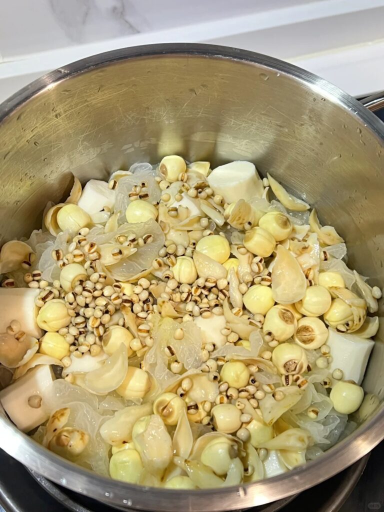 Phụ nữ muốn chống lão hóa và đẹp lên từng ngày hãy thường xuyên ăn 4 món "giúp trẻ đẹp"- Ảnh 17.