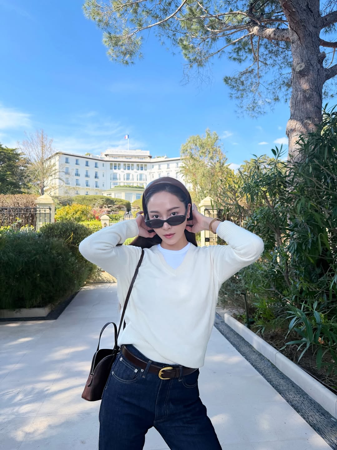 Mỹ nhân trời sinh mặt lạnh như băng: U40 vẫn sang chảnh hết nấc, mặc cơ bản mà ai cũng muốn sao chép- Ảnh 8.