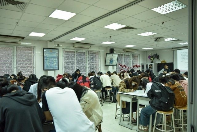Trường đại học cổ nhất Hà Nội lọt top 1.000 ĐH tốt nhất thế giới,  "Xếp chung bảng với Oxford" nhưng thi 9 điểm vẫn chưa chắc đỗ- Ảnh 3.