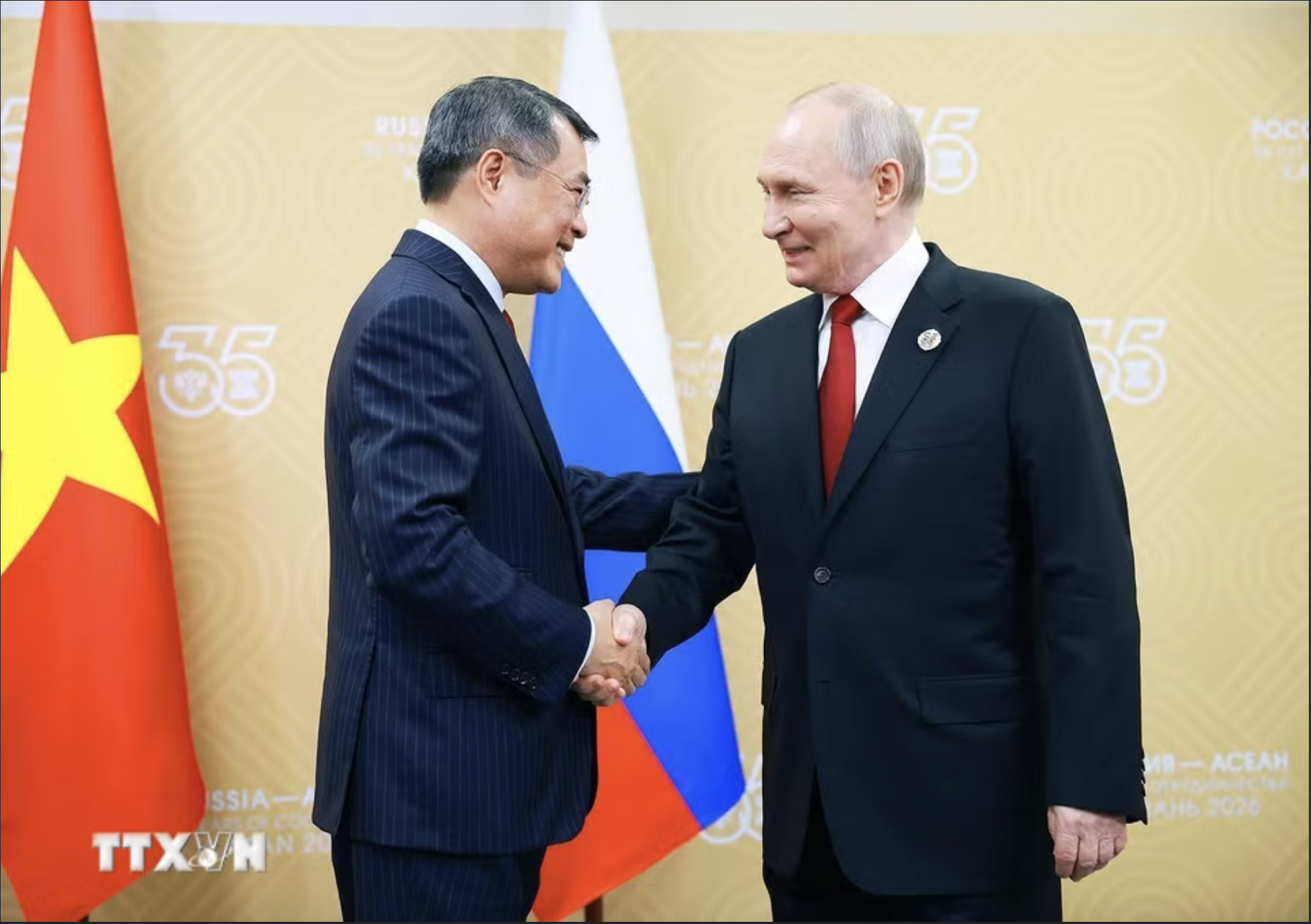 Thủ tướng Lê Minh Hưng gặp Tổng thống Putin: Sớm triển khai Nhà máy điện hạt nhân Ninh Thuận 1 - Ảnh 2.