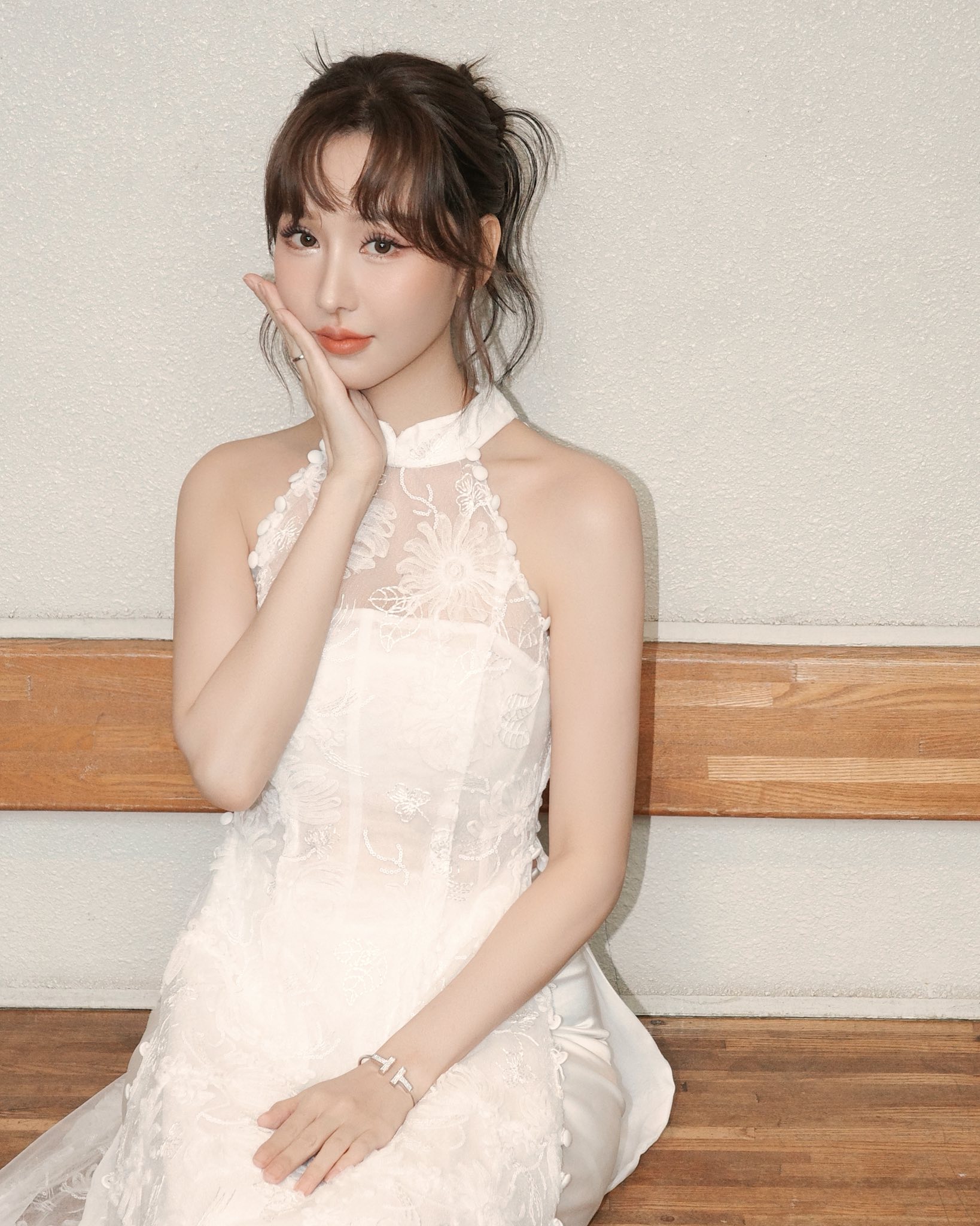 Nữ ca sĩ Việt xuất thân gia đình ngoại giao tại Đức: Nhiều MV trăm triệu view nhất showbiz, tuổi thật là điều bí ẩn nhất- Ảnh 4.