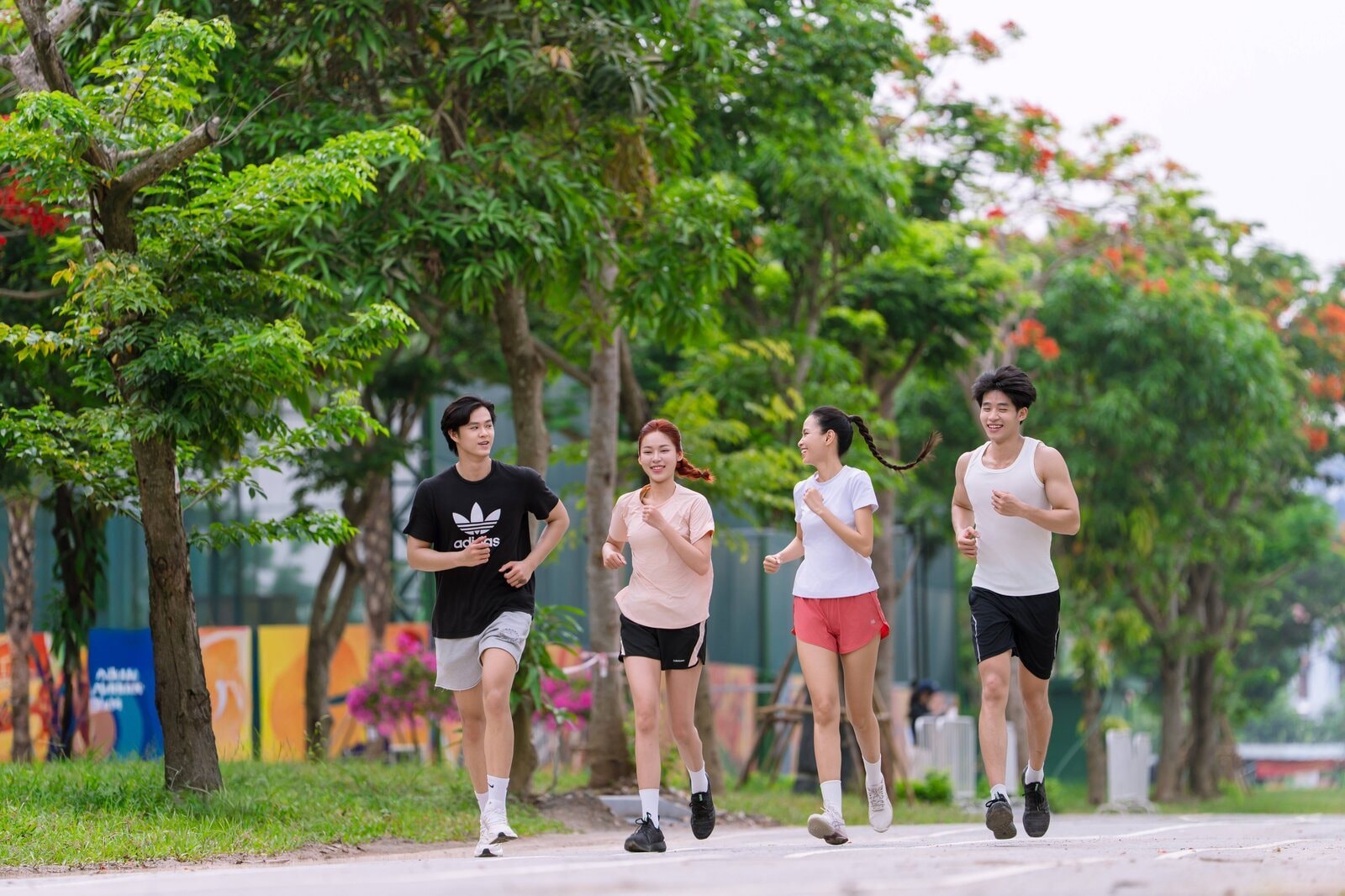 Cận cảnh công viên thể thao đa năng lớn nhất Việt Nam: 58 sân tập, sân vận động gần 3.000 chỗ ngồi, vào cửa hoàn toàn miễn phí- Ảnh 4.