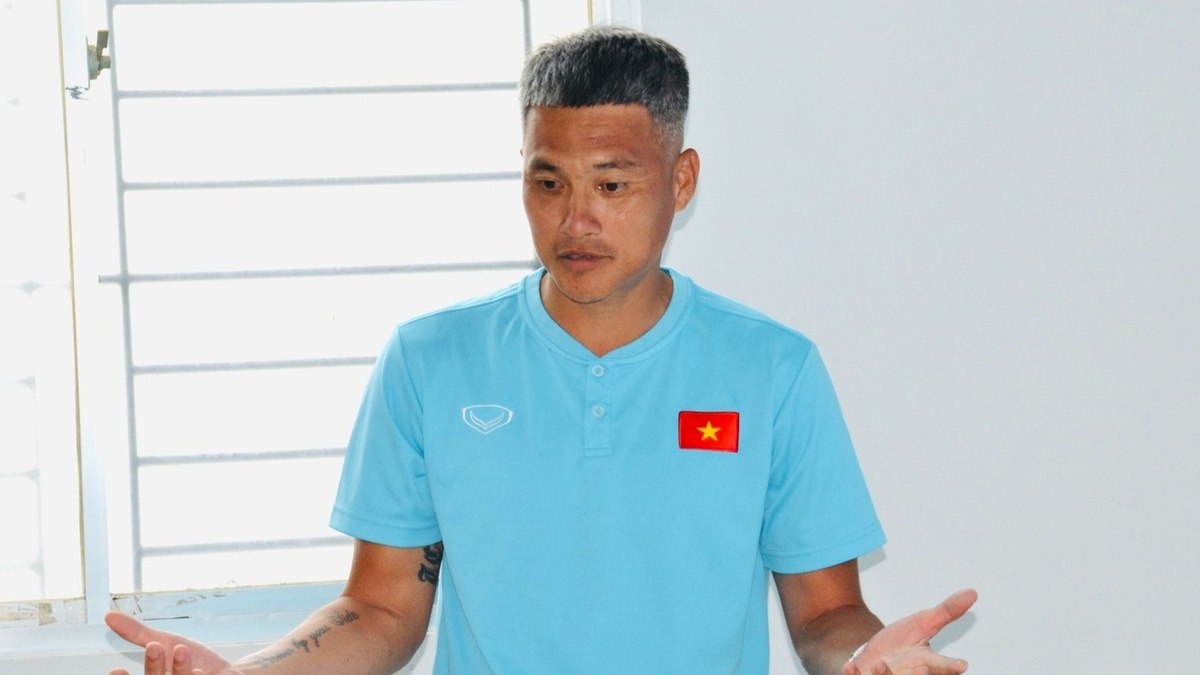 Công Vinh tiến thêm bước nữa - Ảnh 2.