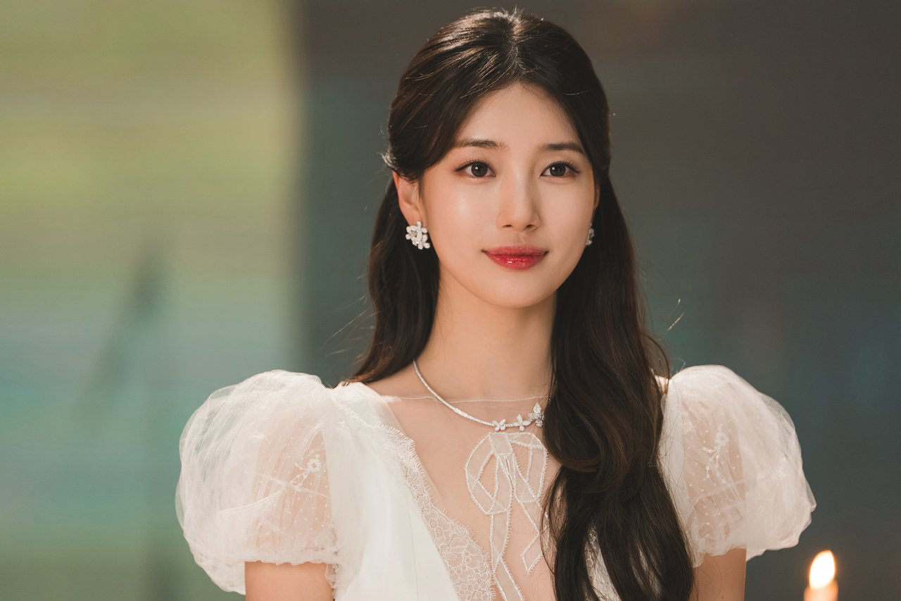 Lộ người tặng quà xa xỉ cho Song Hye Kyo hậu ly hôn Song Joong Ki, nhan sắc đỉnh tới mức được phong thần- Ảnh 9.
