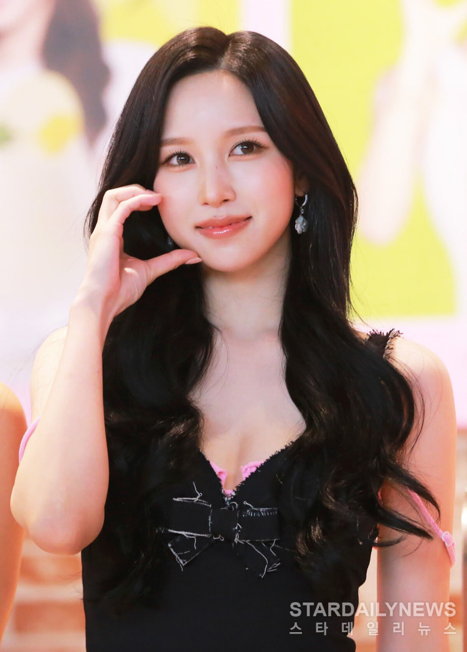 Mỹ nhân được đề cử đẹp nhất thế giới khoe vòng 1 khác lạ, tưởng tiểu thư kín đáo, ai ngờ lột xác khó tin- Ảnh 4.