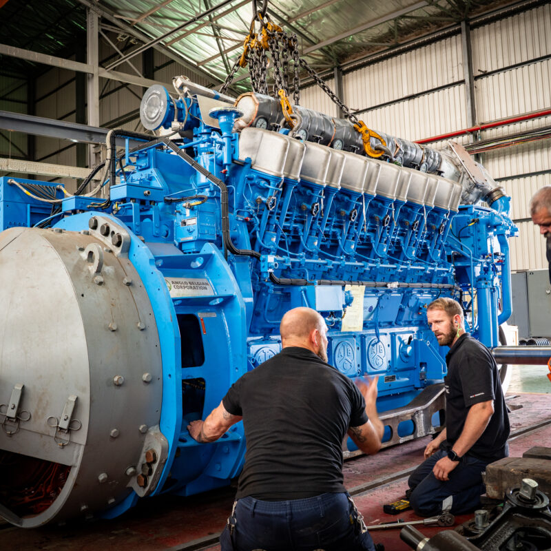 Không cần diesel, động cơ gần 22 tấn sạch đến mức khiến ngành hàng hải toàn cầu "dậy sóng" - Ảnh 1.
