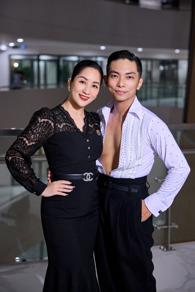 Nữ viện trưởng cảm ơn chồng thiếu gia: "Em yêu anh rất nhiều"- Ảnh 3.