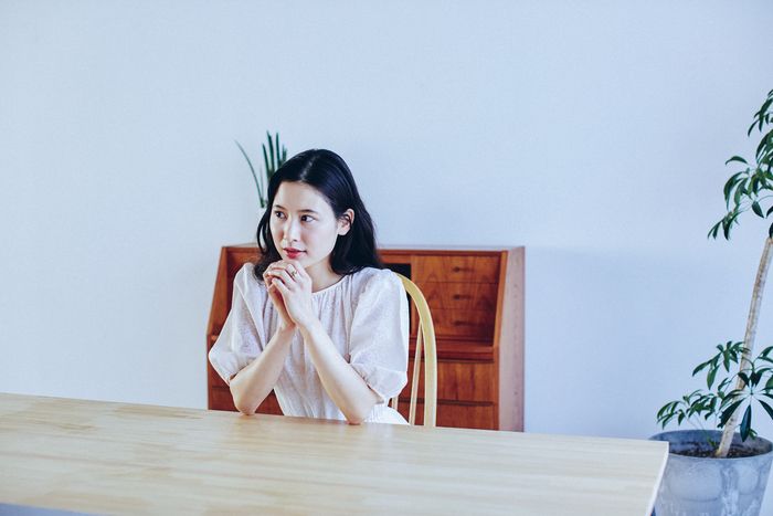Tôi từng nghĩ tối giản sẽ giúp tiết kiệm tiền, nhưng sau 18 tháng, nhìn lại sao kê ngân hàng, tôi bàng hoàng phát hiện mình đã chi nhiều hơn trước- Ảnh 2.