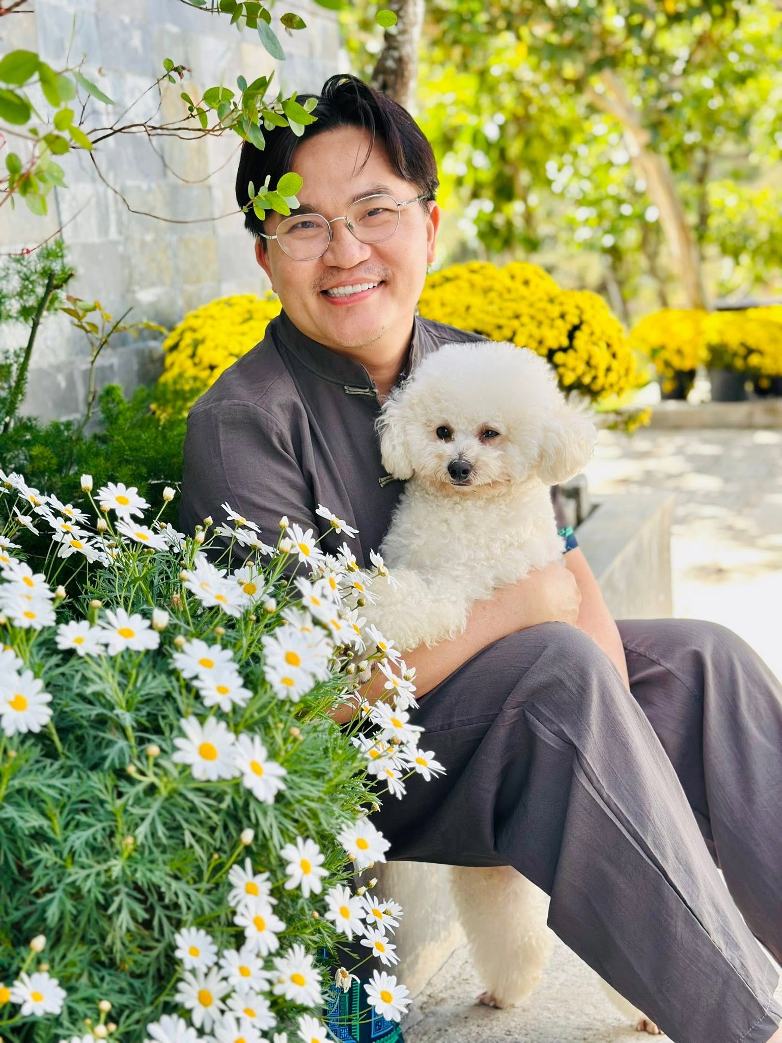 Nam MC giàu nhất nhì Việt Nam: Là con nhà Phật, U50 không vợ con, gặp chùa như về nhà  - Ảnh 8.