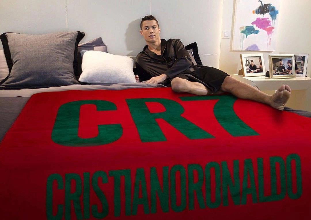 Ngôi nhà của Ronaldo - Ảnh 12.
