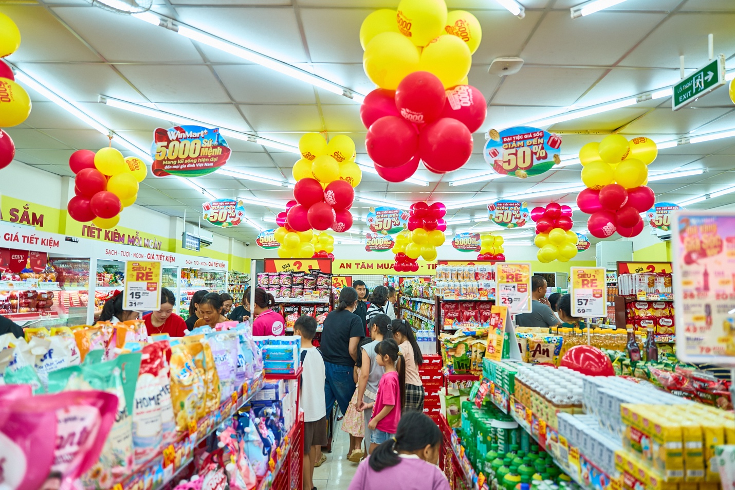 Tăng gấp đôi quy mô, chuyển mình từ thua lỗ sang có lãi: Hành trình 7 năm của WinCommerce - Ảnh 1. Tăng gấp đôi quy mô, chuyển mình từ thua lỗ sang có lãi: Hành trình 7 năm của WinCommerce - Ảnh 1.