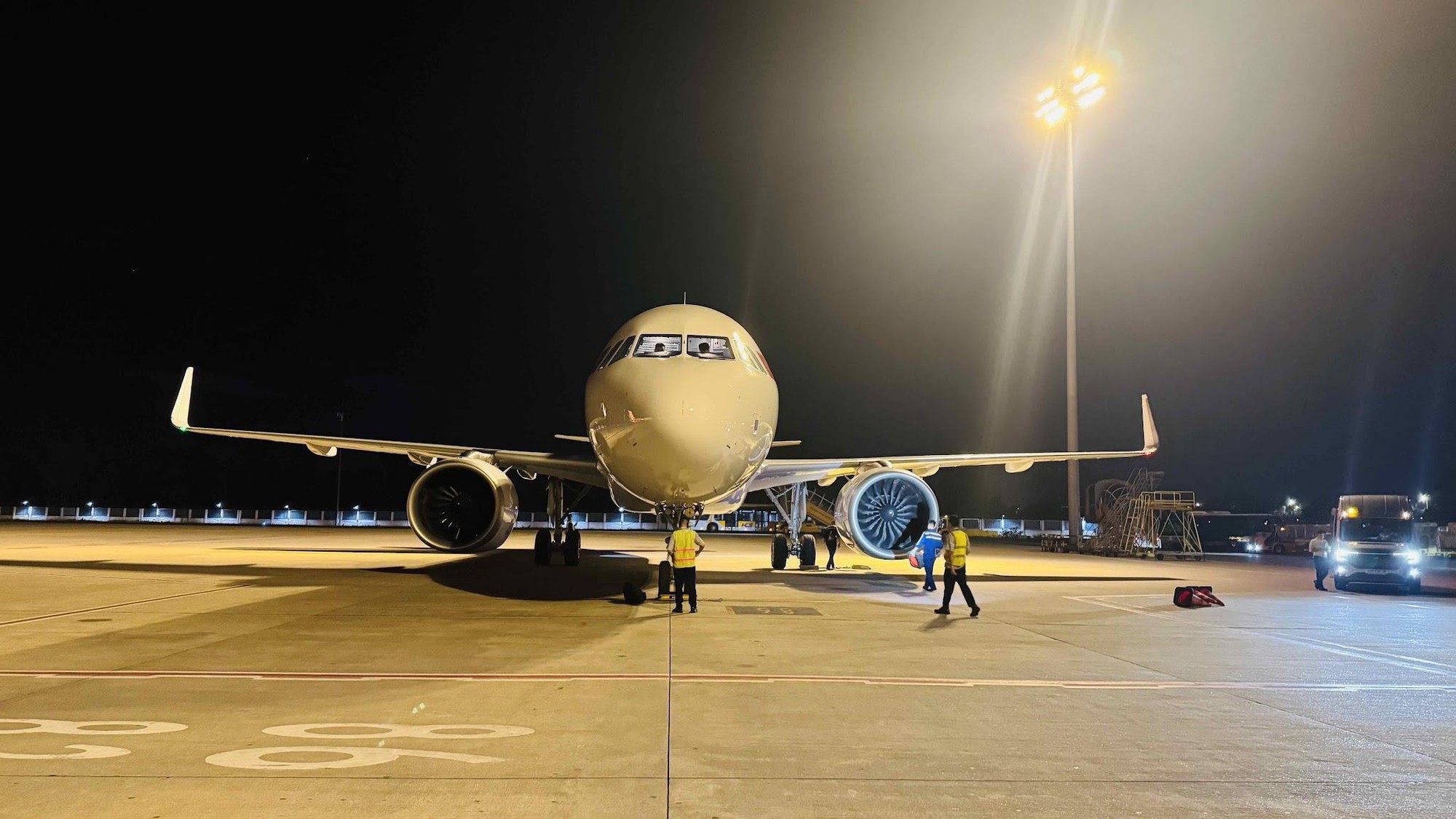 Sun PhuQuoc Airways đón tàu bay thứ 11, tăng tốc mở rộng mạng bay mùa cao điểm hè - Ảnh 1.