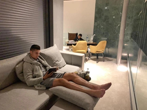 Ngôi nhà của Ronaldo - Ảnh 40.