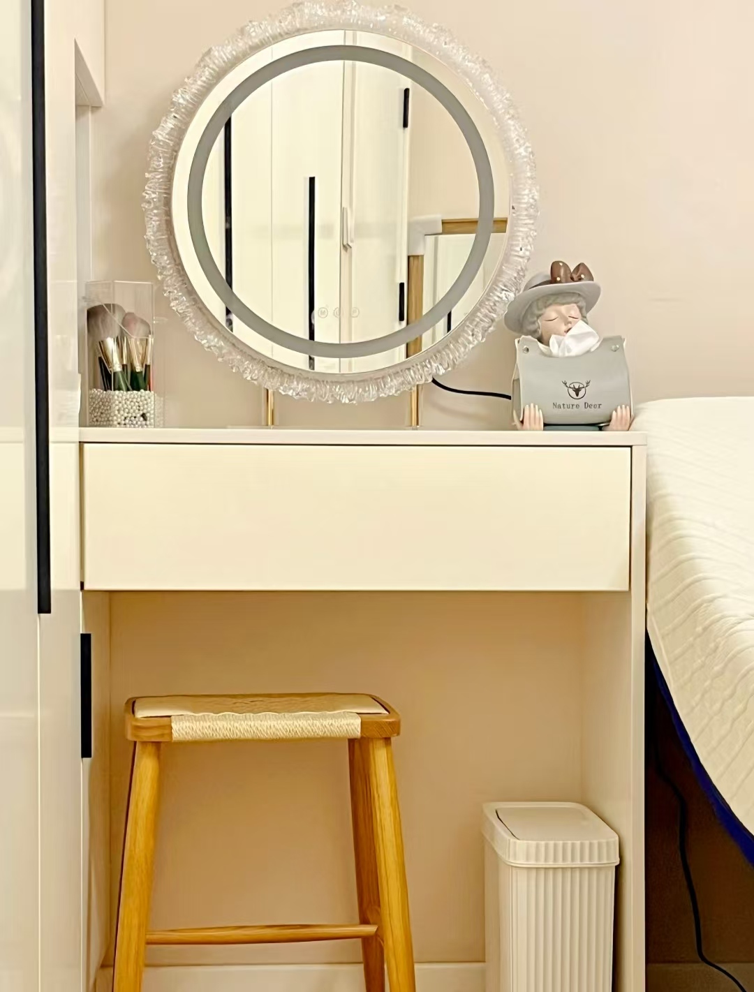 Từ chối trang trí “quá đà”, người phụ nữ chi chưa tới 260 triệu đồng cải tạo căn hộ 76m²: Thành quả khiến hàng xóm kéo nhau tới học hỏi- Ảnh 12.