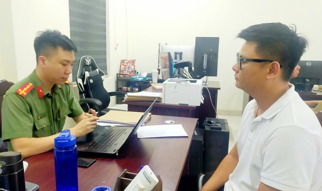 Bắt 'đầu sỏ' Nguyễn Tiến Đạt SN 2004 trong chuyên án đặc biệt liên quan 1.000 tài khoản ngân hàng- Ảnh 3.