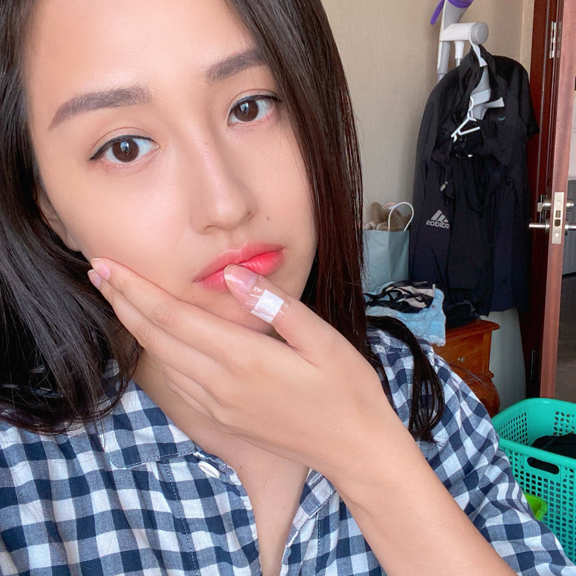 Mai Phương Thuý đã căng: Đáp trả khi bị nói giàu nhờ đăng quang, 