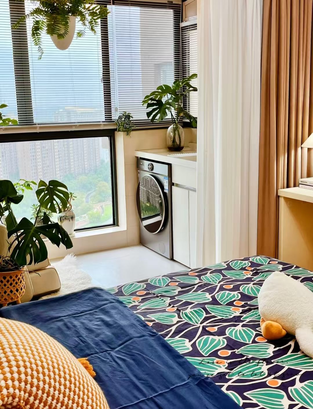 Từ chối trang trí “quá đà”, người phụ nữ chi chưa tới 260 triệu đồng cải tạo căn hộ 76m²: Thành quả khiến hàng xóm kéo nhau tới học hỏi- Ảnh 11.