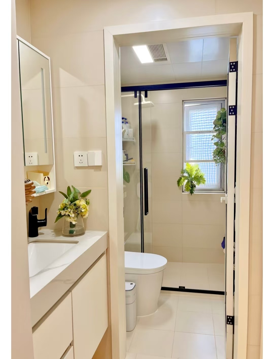 Từ chối trang trí “quá đà”, người phụ nữ chi chưa tới 260 triệu đồng cải tạo căn hộ 76m²: Thành quả khiến hàng xóm kéo nhau tới học hỏi- Ảnh 17.