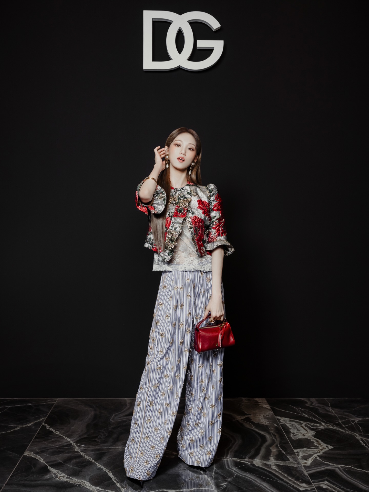 Chuyện gì vừa xảy ra với Lee Sung Kyung?- Ảnh 11.