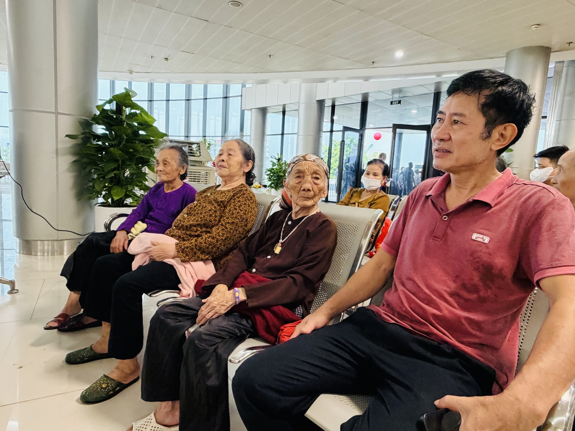 Bệnh viện Bạch Mai cơ sở Ninh Bình chính thức vận hành - Ảnh 4.