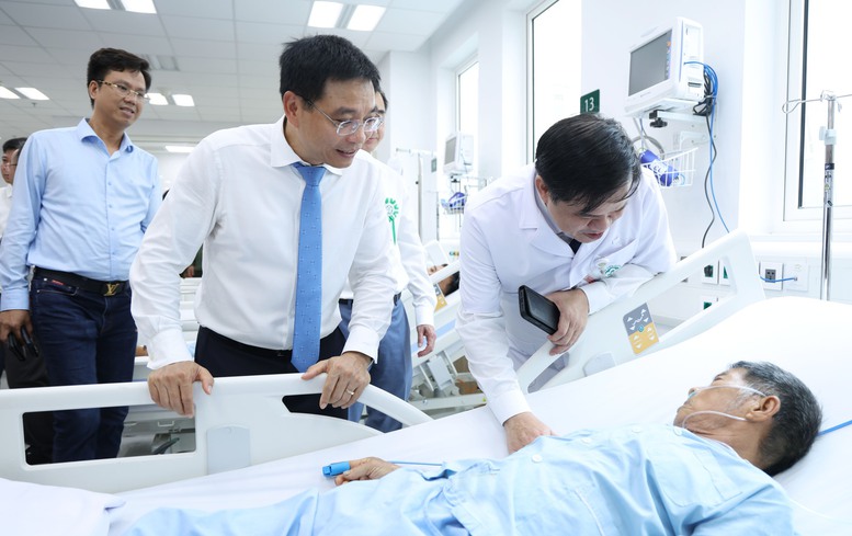 Phó Thủ tướng Nguyễn Văn Thắng: Bệnh viện Bạch Mai cơ sở Ninh Bình mang trên vai một trọng trách lớn lao- Ảnh 6.