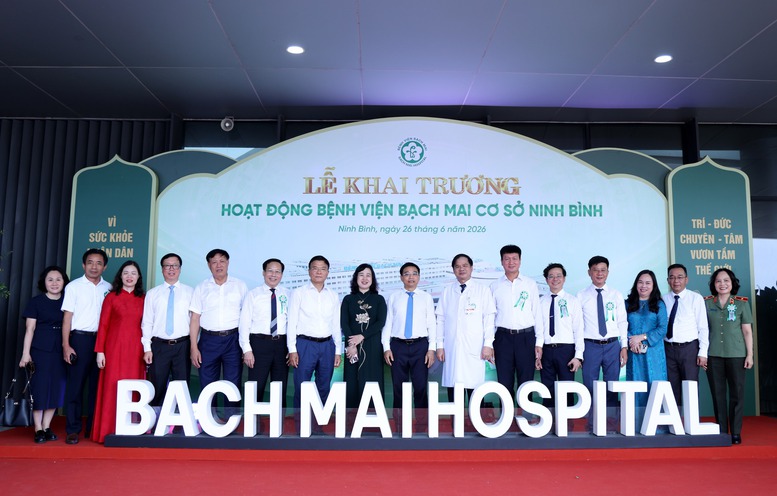 Phó Thủ tướng Nguyễn Văn Thắng: Bệnh viện Bạch Mai cơ sở Ninh Bình mang trên vai một trọng trách lớn lao- Ảnh 9.
