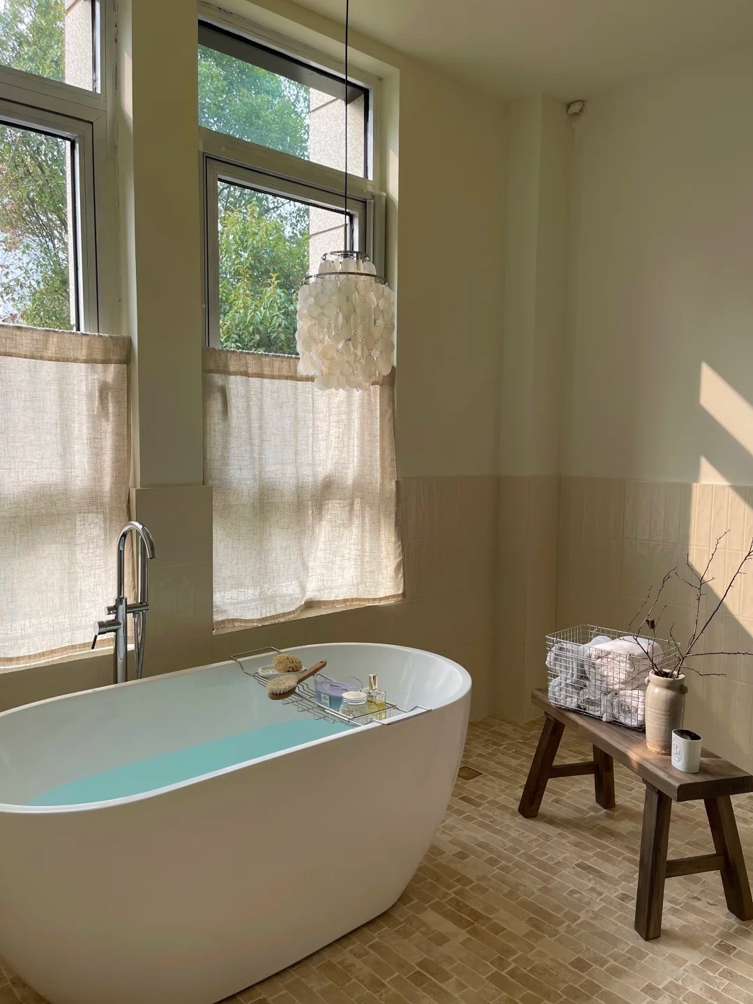 30 tuổi đi thuê nhà, chi thêm 1,1 tỷ đồng để cải tạo không gian rộng 200m2, trồng cả vườn rau sạch để ăn- Ảnh 14.