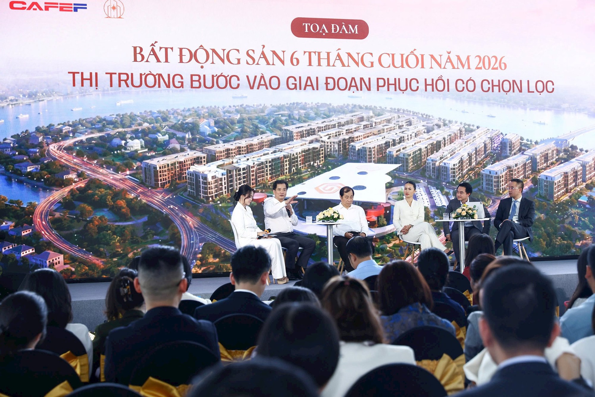 Giám đốc OneHousing: Thị trường bất động sản không còn chấp nhận những dự án chỉ dựa trên các cam kết hay "bánh vẽ" để bán hàng- Ảnh 3.