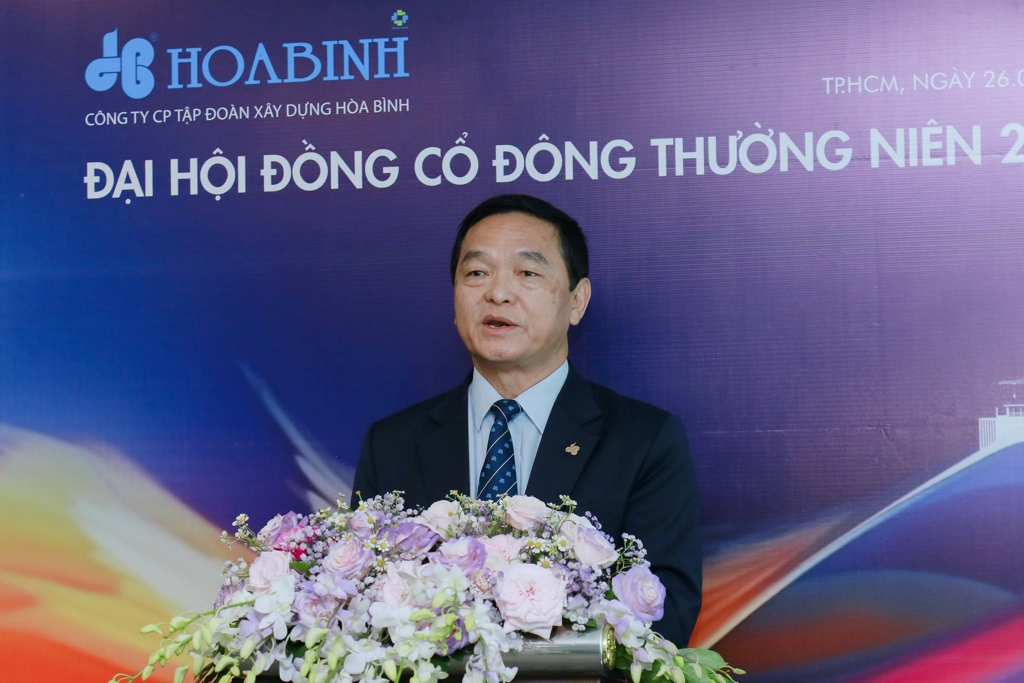 Chủ tịch HĐQT Lê Viết Hải: Hòa Bình (HBC) bước vào kỳ "tái sinh", ký hợp đồng khung 1,9 tỷ USD cho DA bờ kè sông Mekong tại Campuchia- Ảnh 1.