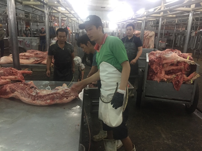 Giá heo hơi hôm nay, 27-6: Chợ đầu mối có điều chỉnh giá - Ảnh 1.