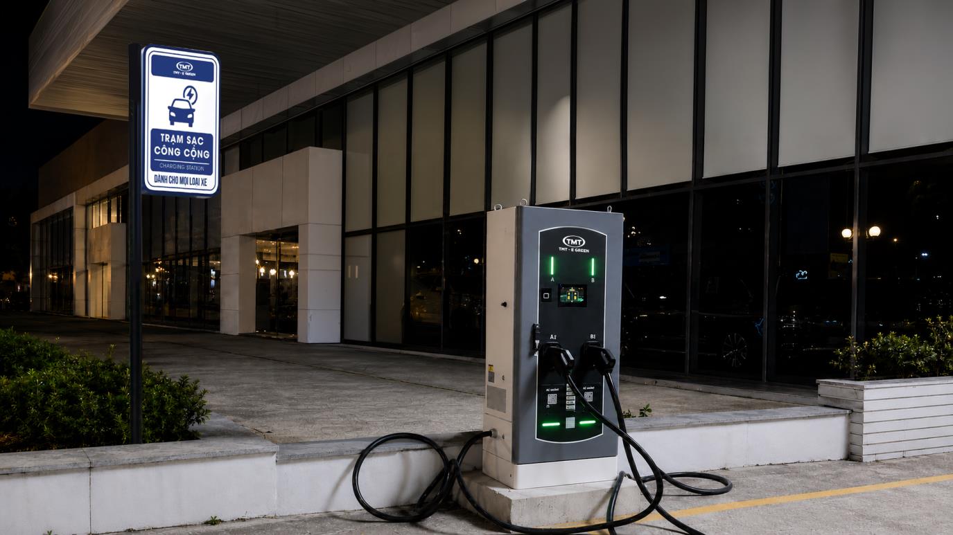 TMT - EGREEN bắt đầu mở rộng mạng lưới hạ tầng sạc xe điện toàn quốc - Ảnh 1.