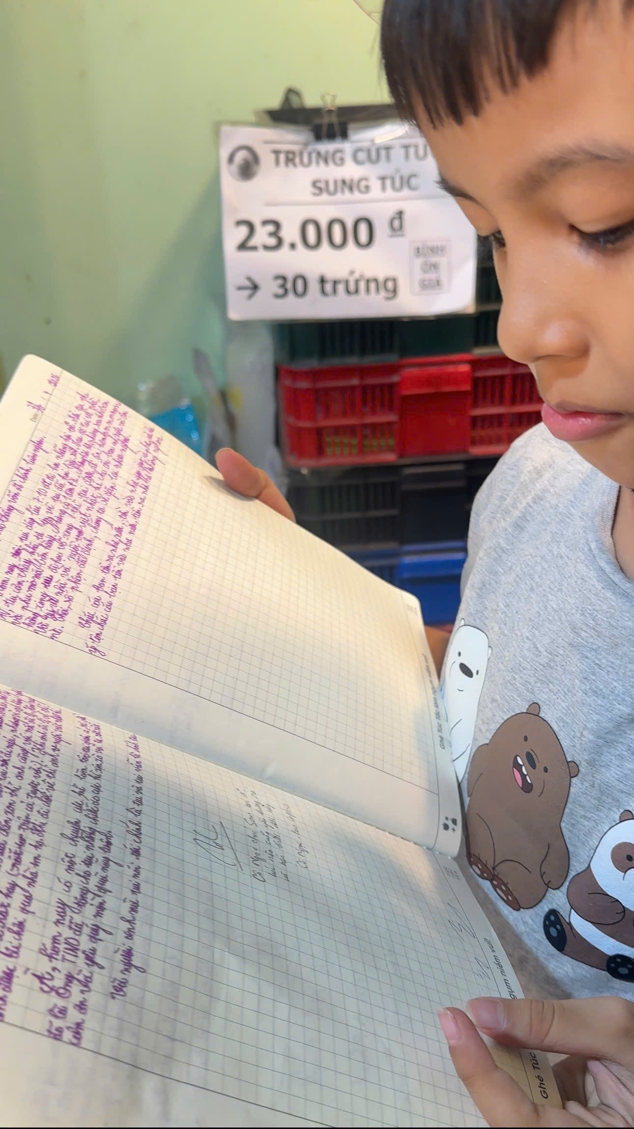 Đằng sau tiếng rao bằng thơ gây sốt mạng xã hội của cậu bé 9 tuổi bán trứng phụ mẹ- Ảnh 6.