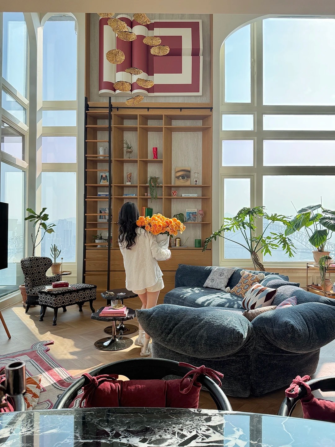 Căn duplex 320m2 "view triệu đô" của vợ chồng 30 tuổi không thích đi làm, chỉ ở mê ở nhà - Ảnh 7.