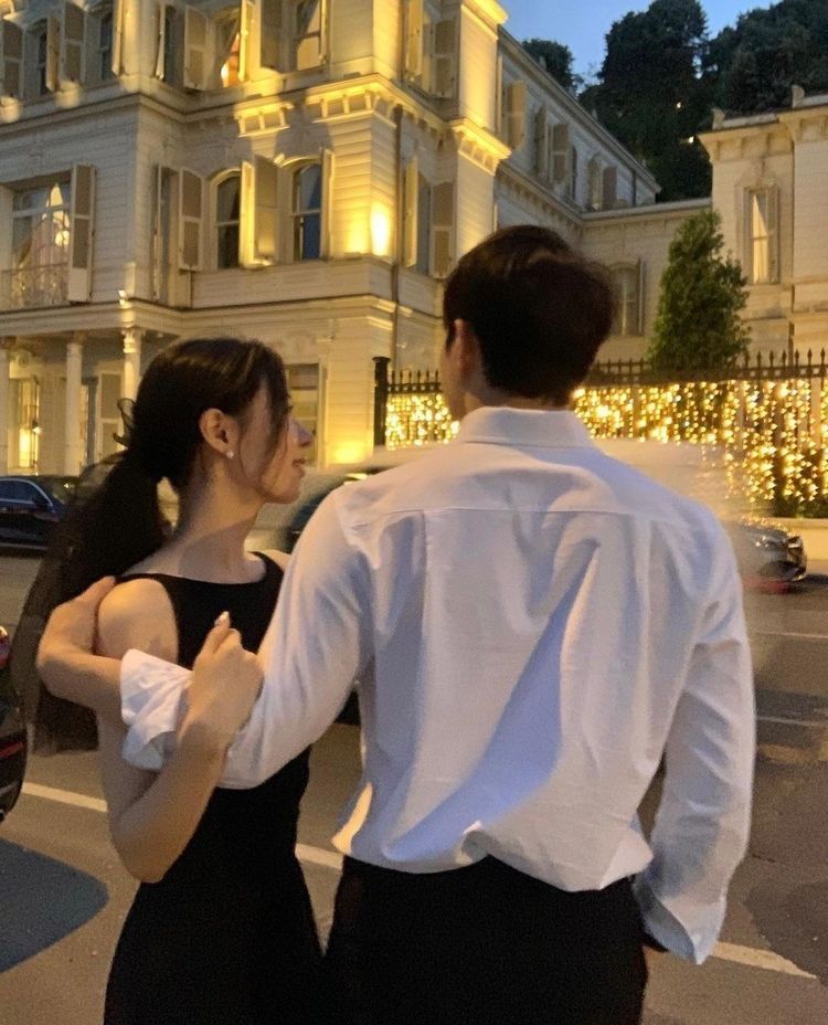 Vợ chồng 22 tuổi tự mua căn hộ 4 phòng ngủ giá 11,3 tỷ đồng: Bố mẹ “bao nuôi” 1 năm chứ không cho đồng nào- Ảnh 3.