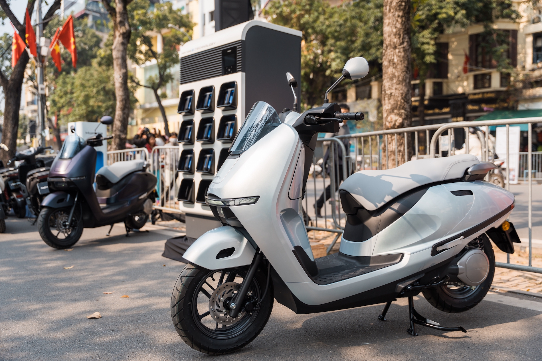 Bán xe máy điện ở Việt Nam rẻ hơn Thái Lan gần 50 triệu đồng, Honda đang toan tính điều gì?- Ảnh 1.