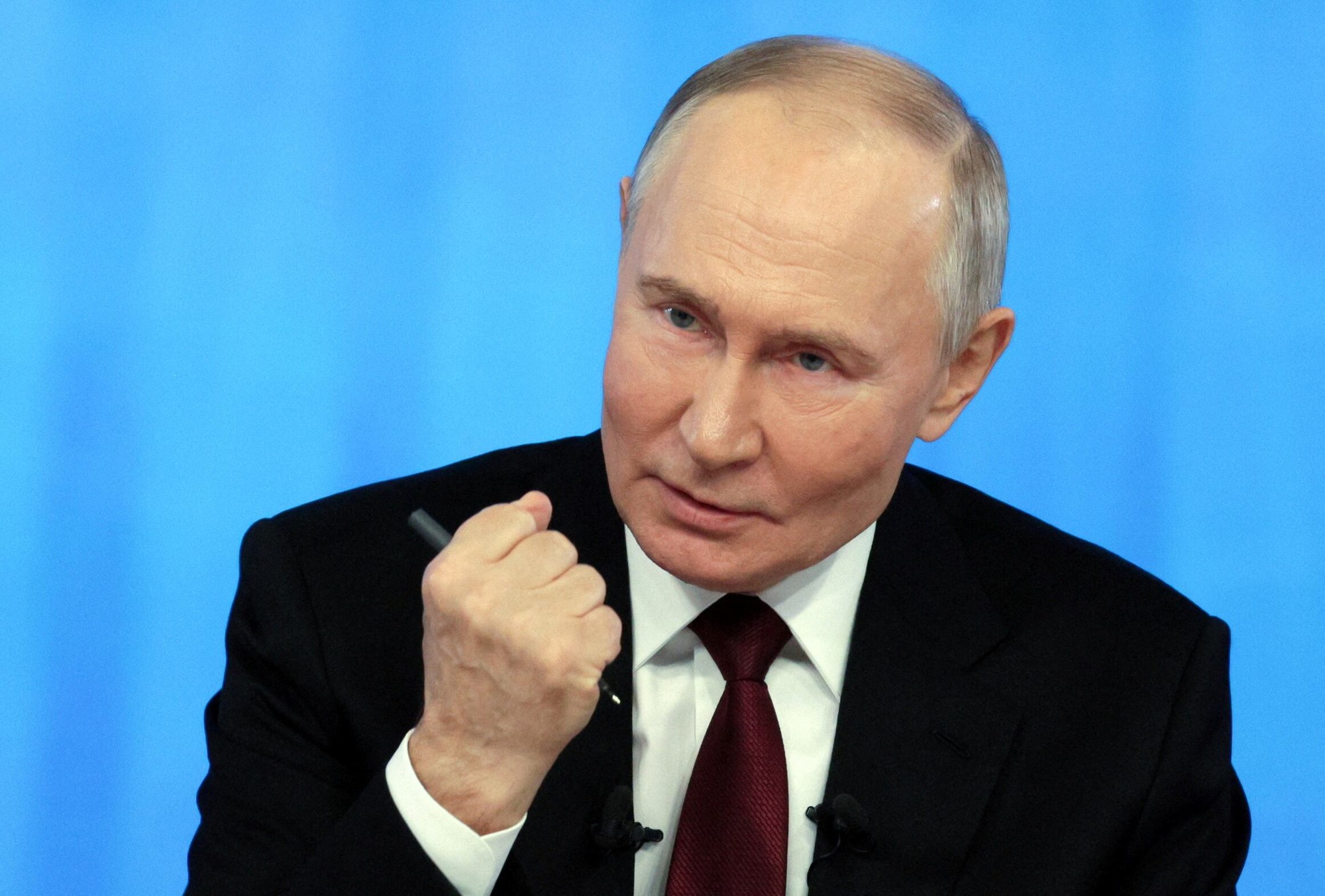 NÓNG: Ông Putin tuyên bố chỉ còn 10.5km trước giờ G, 2 vạn quân Kiev đào ngũ – Cờ Nga đã cắm giữa Konstantinovka - Ảnh 4.
