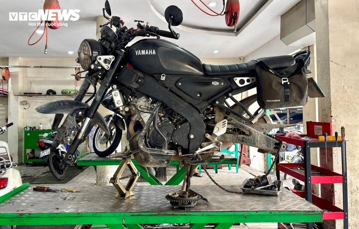 Khách chịu chi tiền bảo dưỡng xe chạy xăng E10, thợ sửa xe hốt bạc - Ảnh 2.