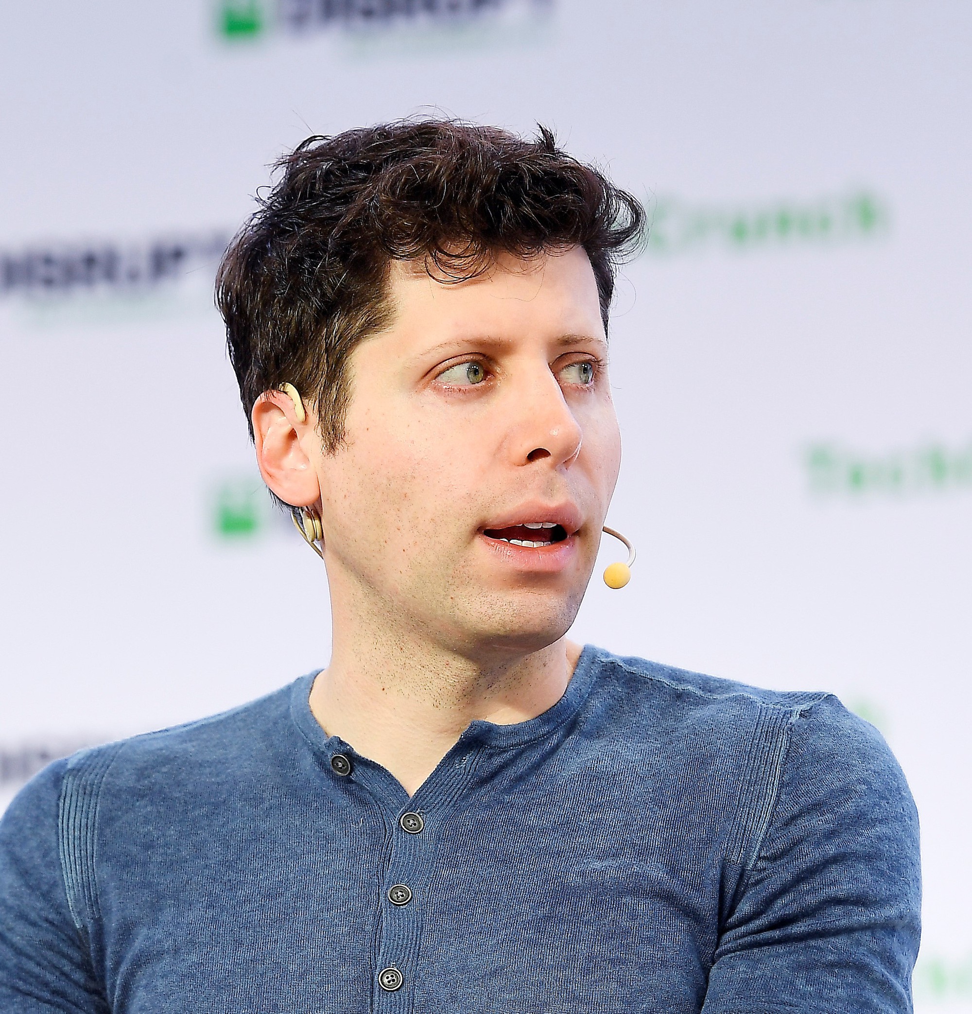 Ông chủ Open AI Sam Altman: Những công ty nói sa thải nhân viên vì AI đang ứng dụng AI ít nhất - Ảnh 1.