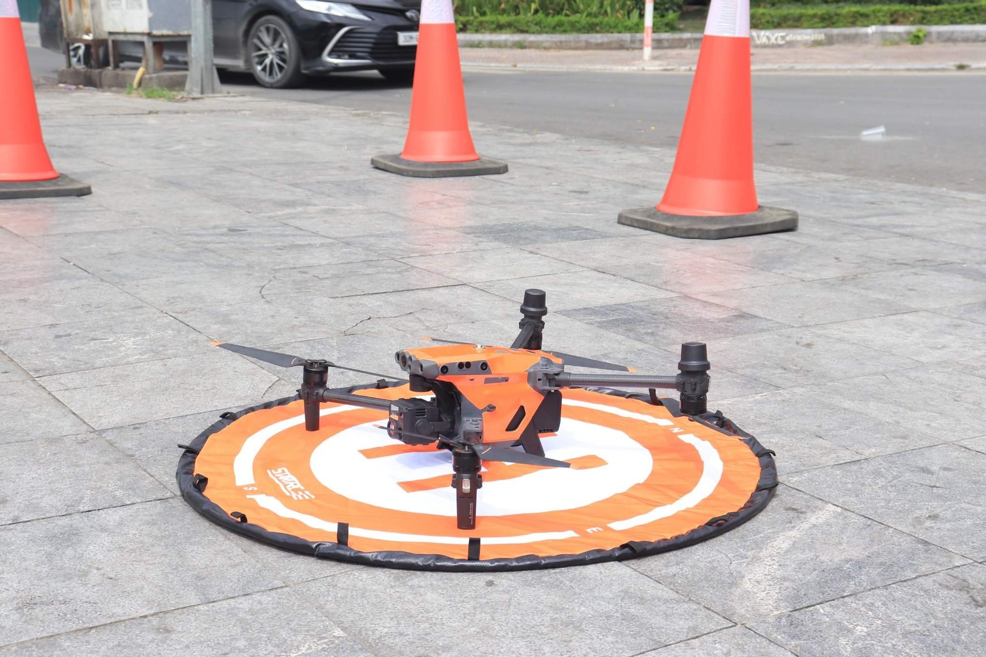 Hai ông chủ 8x đứng sau dàn "mắt thần" mà Công an Hà Nội đang đưa vào phục vụ tuần tra- Ảnh 3.