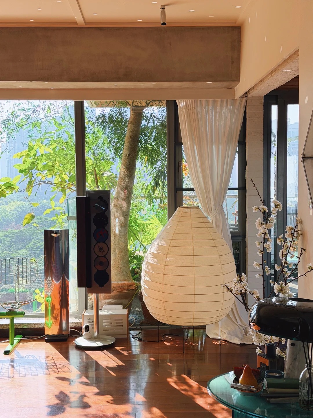 Chàng trai chi 2,2 tỷ decor căn hộ 250m2 để "ở nhà còn sướng hơn ra ngoài chơi"- Ảnh 14.