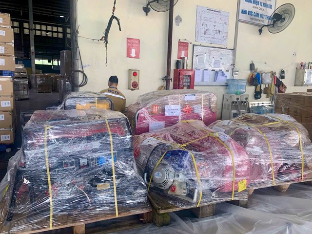 Đêm 29/6, sân bay Nội Bài ghi nhận 1 máy bay không có bất kỳ hành khách nào cất cánh- Ảnh 4.