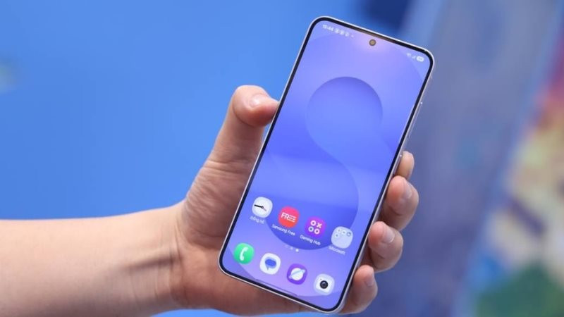 Từ ngày mai, loạt điện thoại sau sẽ không thể đăng nhập ứng dụng ngân hàng để chuyển khoản, nạp/rút tiền- Ảnh 1.